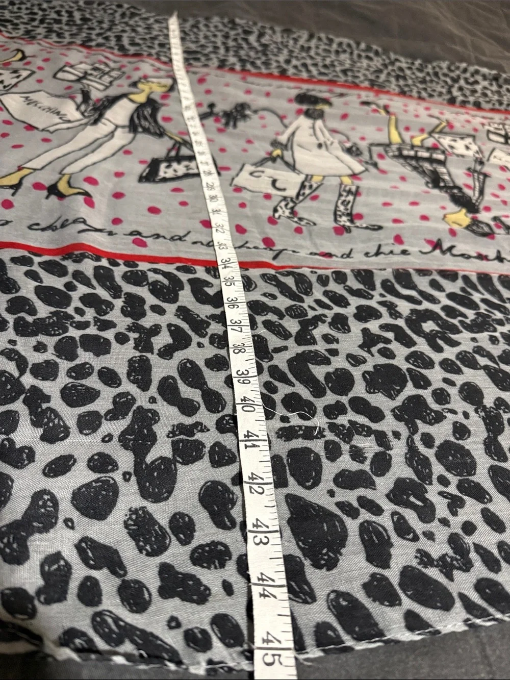 Moschino extra large